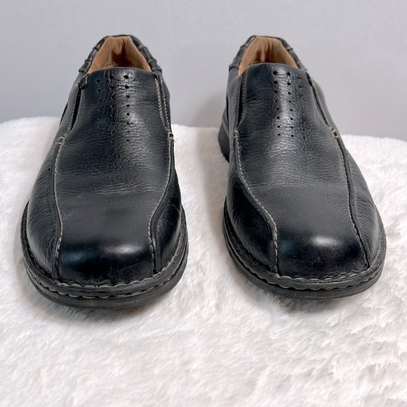 Clarks Men\'s Unstructured Black Leather Slip On Shoes size 11.5 main image 8